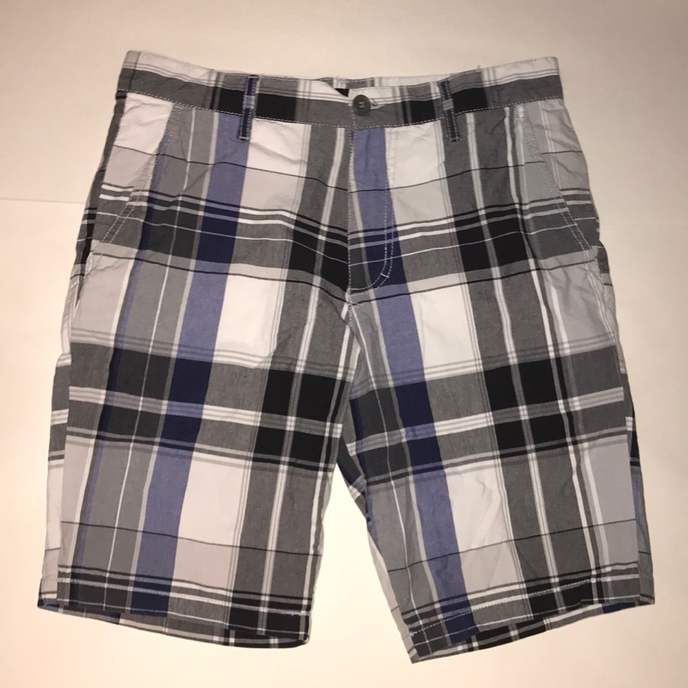 Vurt Men’s Plaid Shorts